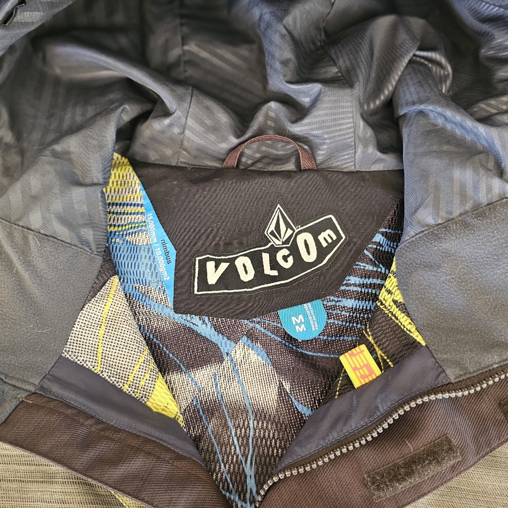 Volcom Nimbus Snowboarding/Ski Jacket - image 7